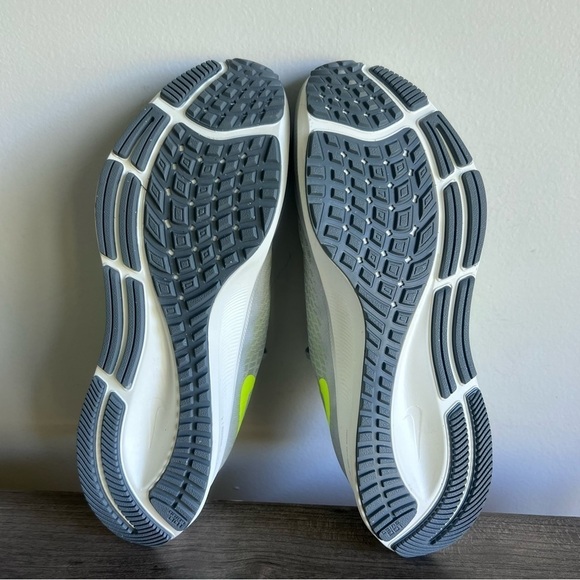 NIKE Pegasus 37 Men\'s Shoe Size 10.5 #414 main image 7